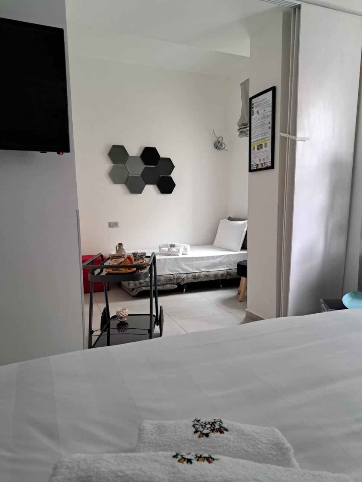 Sikelia Superior Rooms Milazzo Bagian luar foto