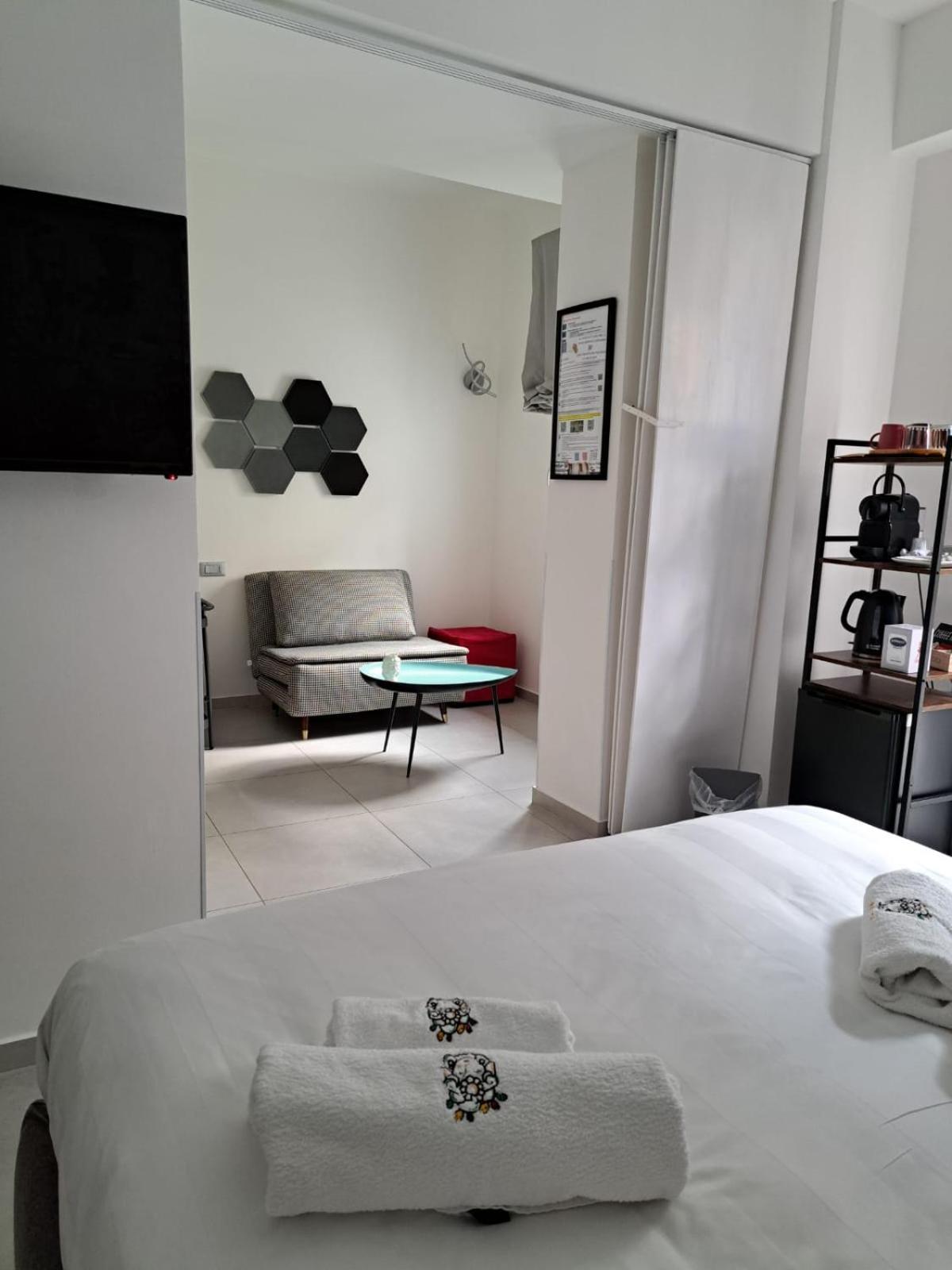Sikelia Superior Rooms Milazzo Bagian luar foto